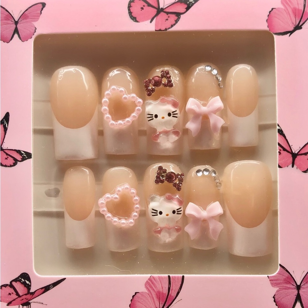 Cute Pink Hello Kitty Press-On Nails